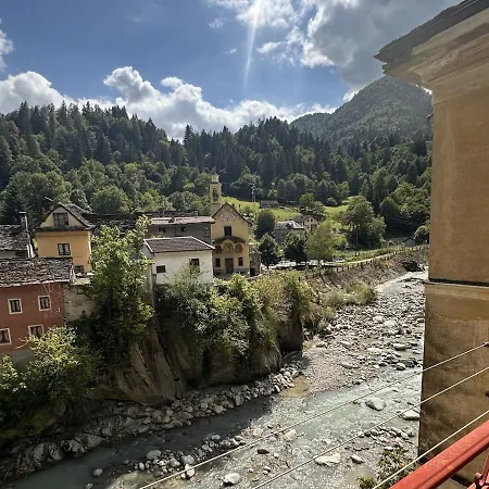 Casa Panoramica Sul Fiume Anza E Sul Monte Rosa Bannio